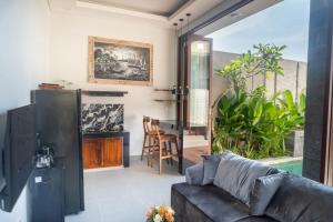 2BR Private Pool Villa in Keramas,Quiet,Near Beach