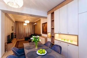 Krum Khan Top Centre Apartment