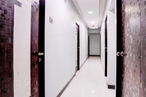 Super Collection O Asalpha near International Airport