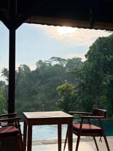 Widis House with Ubud Jungle Lush View