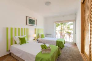 T3 Sea view, pool, golf, Praia del Rey, Óbidos