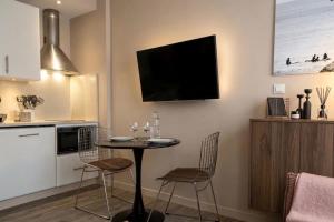 Charming T2 with terrace near beach