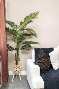 Perfect Booking Private Garden & Large Parking