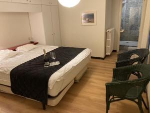 Ruim Appartement met zeezicht en gratis ruime overdekte parking