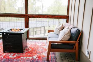 Azalea & Blackberry Cabins