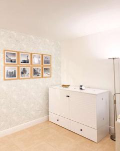 New Charming Apt Walk to Beach & Pool Key Biscayne