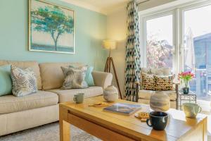 4 Bed in Seahouses oc-nb618