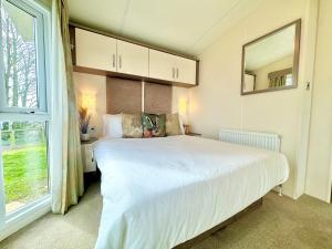 Oaklands Holiday Park