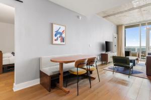 Luxury Downtown Austin Condo Near Rainey St by Barcle