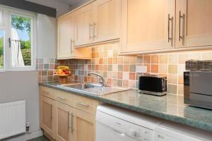 2 Bed in St. Brides oc-s30491