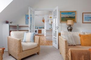 Skyview Suite by Grandeur Property