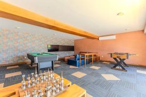 Waterfront condo with pool & gym access