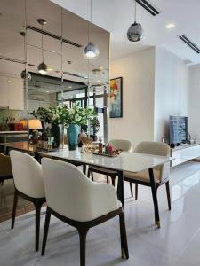 1BR spacious, beautiful