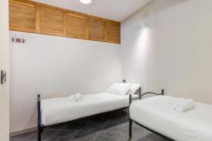 Hostdomus - Riviera Apartment