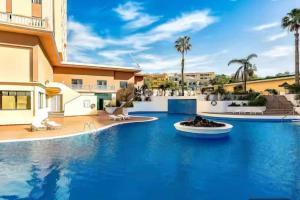 Charming paradise with parking
