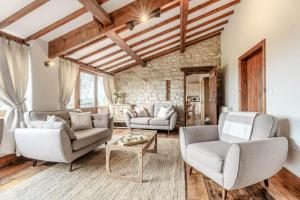 2 Bed in Great Edstone oc-t36332