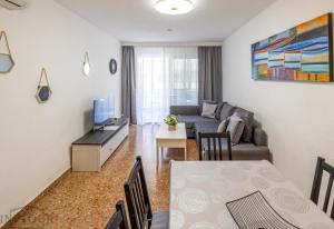 Inftour Apolo III Apartamento