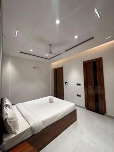 Maltis nest spacious 2bhk by TNT VENTURES