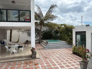 White House in Palmar