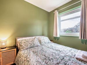 2 Bed in Swansea oc-90367