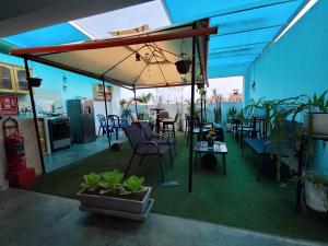 Habitación H1, TV y WIFI cerca a Barranco