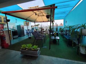 Habitación H1, TV y WIFI cerca a Barranco