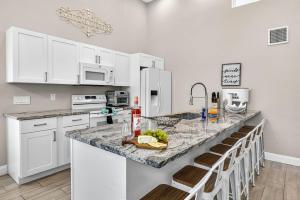 Walk to Clearwater Beach and Make Memories