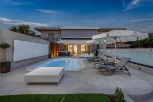 AZURE Seaside Residence
