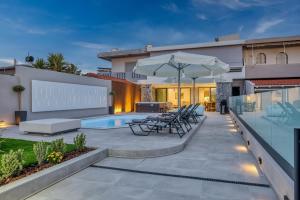 AZURE Seaside Residence