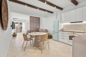 Coral - Deluxe Apartment