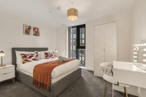 Broad Street 2 Bed Apt, 24hr Gym, Netflix and Parking