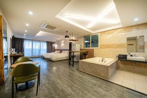 NOVA Hotel