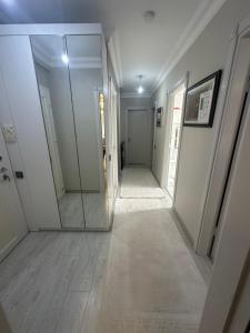 Konyaaltı gürsu denize sıfır sahilde full eşyalı lüks daire