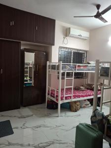 SUMATHY GIRLS HOSTEl