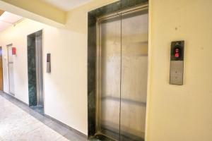 CR Residency BY Glitz Hotels