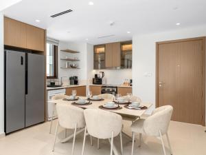 the Krabi Condo - Peaceful 2BR - Lagoon Beach Access