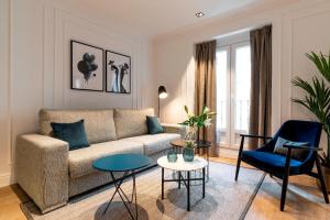 Edmond Vibes Puerta del Sol Suites