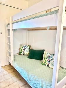 Appartement Hélène 200m plage, piscine et terrain de tennis