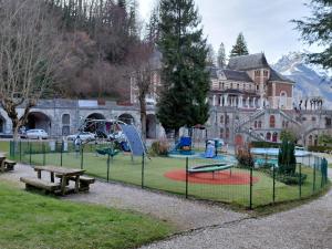 Charmant T2 Wifi avec balcon, vue montagne