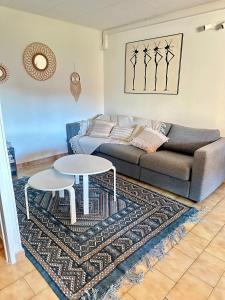 Appartement Hélène 200m plage, piscine et terrain de tennis