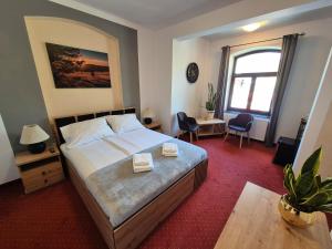 Apartamenty Amadeus & Trattoria Matteo e Raffaello