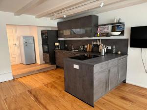 Moderne Ferienwohnung im Denkmal mit 3 Schlafzimmer auf 120 qm