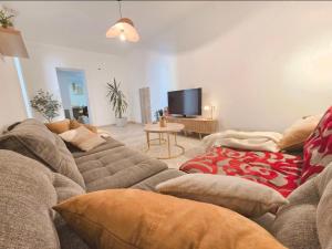 Le petit domaine de Leo L ecureuil appartement cosy avec jardin privatif