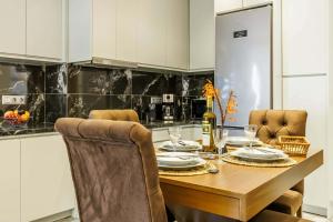Hidden Gem Skopelos - Elegant Island Retreat