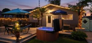 Kosecki Kabana Beach cottage and Bunkie