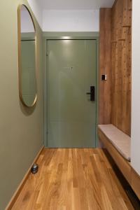 The Cozy Edge Apartment