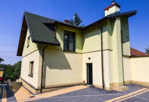 Family Retreat - Garden, Playground & BBQ