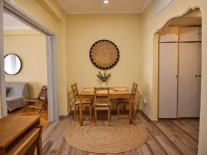 Mignon & Teak Apartments
