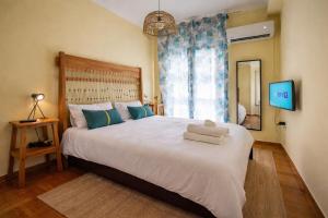 Mignon & Teak Apartments