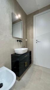 Mille Central apartment with 2 bathrooms and terrace